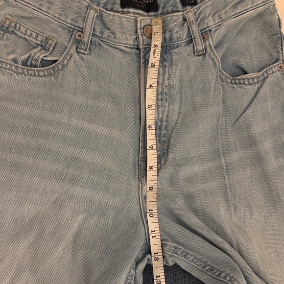 Lucky Brand Women's wide leg Jeans - Dark Blue and Light Blue bundle! - Picture 11 of 12